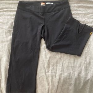 Lucy Lotus Collection black capri yoga pants